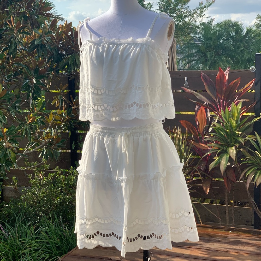 PARISIAN: Broderie Lace Co Ord Set.